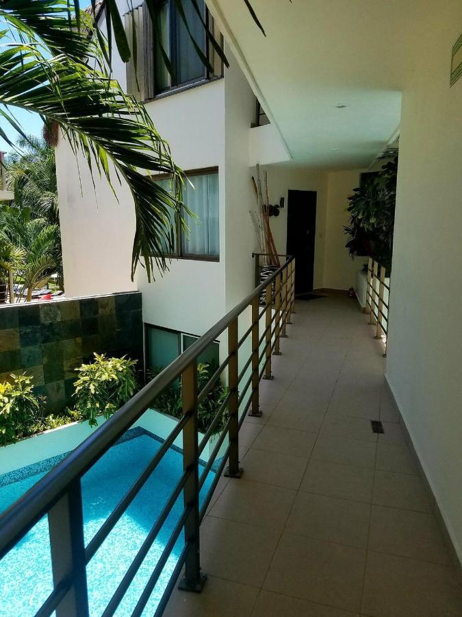 Stunning 1 Bedroom 1 Bathroom Modern Few Blocks To The And 5th Avenue * Playa del Carmen