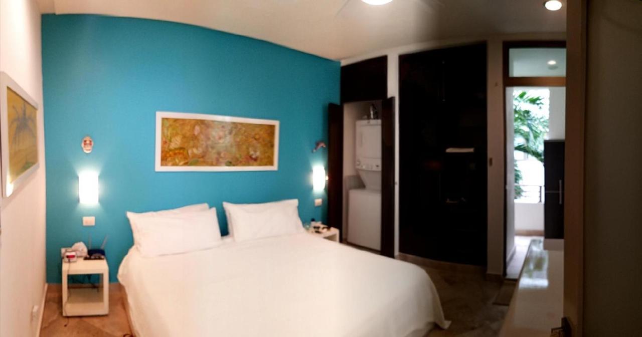 Stunning 1 Bedroom 1 Bathroom Modern Few Blocks To The And 5th Avenue Сasa de vacaciones