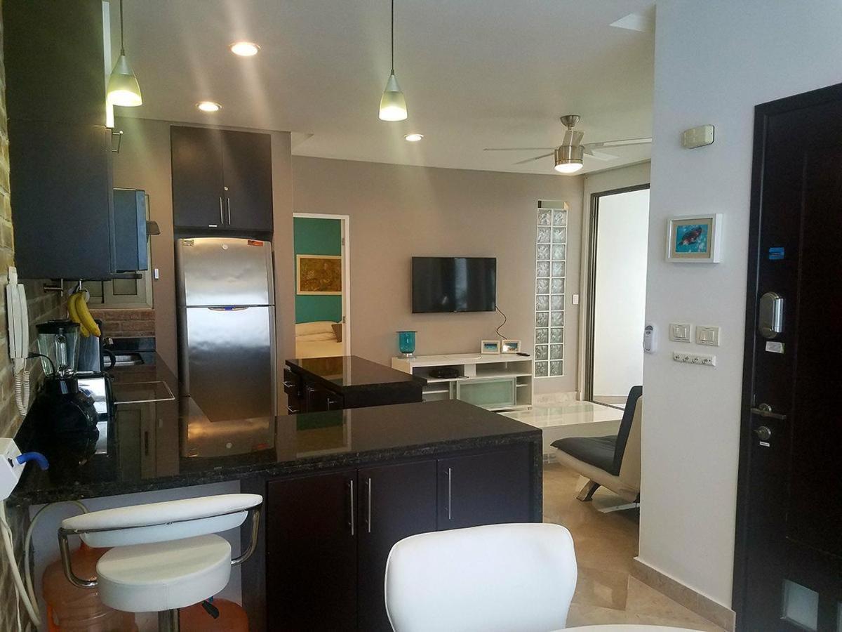 Stunning 1 Bedroom 1 Bathroom Modern Few Blocks To The And 5th Avenue Сasa de vacaciones Playa del Carmen